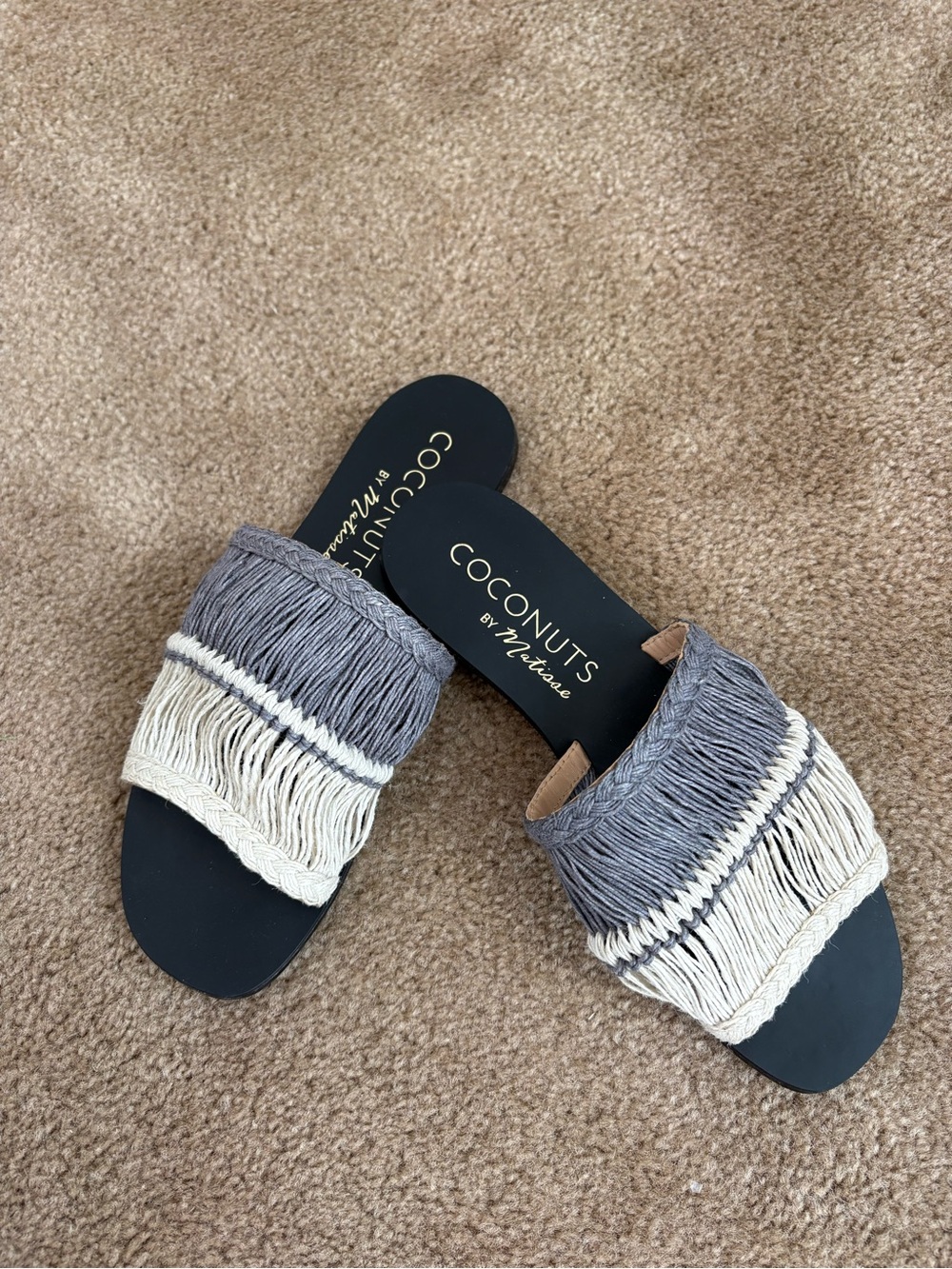 Coconuts by Matisse Gray and Cream Fringe Slide Sandals